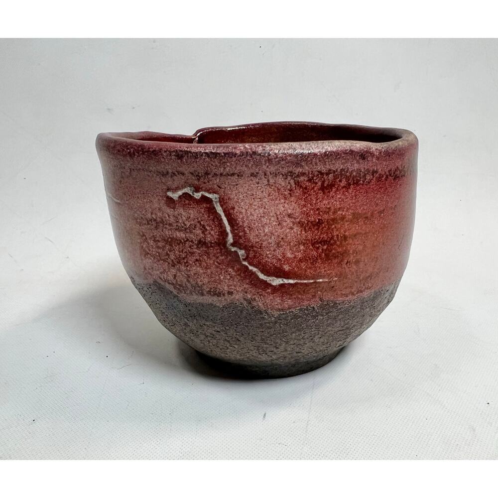 Studio Pottery Chawan Tea Bowl – Volcanic Red Glaze Signed 佳旧 Wabi-Sabi